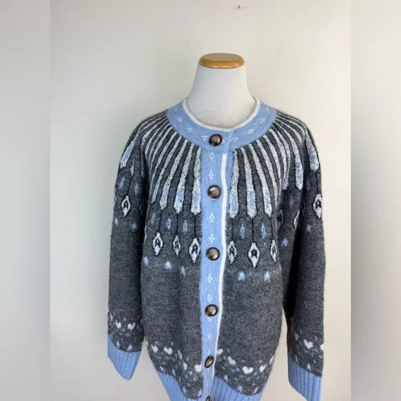 NWT Blank NYC Fair Isle Hot Take Chunky Knit Cardigan Sweater Grey Combo Size M - Picture 4 of 7